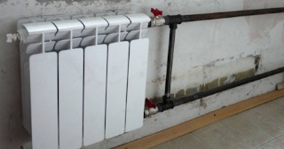 Установка биметаллических радиаторов отопления в квартире в Сосновом Бору - от 2088 руб.